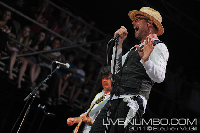 the tragically hip concert photos toronto